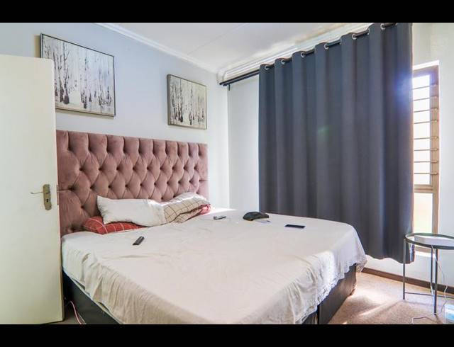 1 BEDROOM APARTMENT FOR SALE IN PAULSHOF